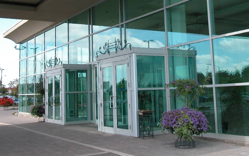 commercial glass repair and installation